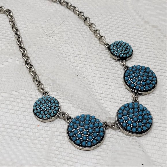 Fun Silver Tone Turquoise Choker Necklace - Picture 8 of 9